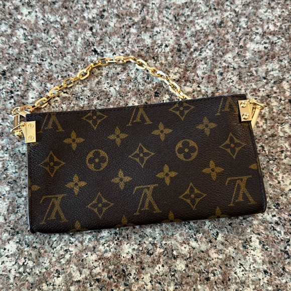 Louis Vuitton Monogram Poche Toilette Cosmetics Pouch Purse/converted 71/2 x4 - Picture 5 of 17